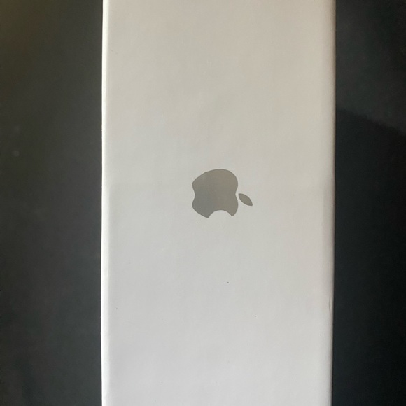 Apple AirPods 2nd Generation with Charging Case in White - Picture 3 of 4
